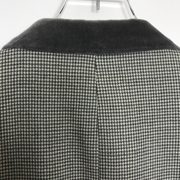 Meeting Street houndstooth blazer w/velvet collar - Picture 7 of 8